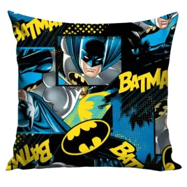 poszewka-dekoracyjna-batman-z-bohaterem-i-logo-ozdobna-na-poduszke