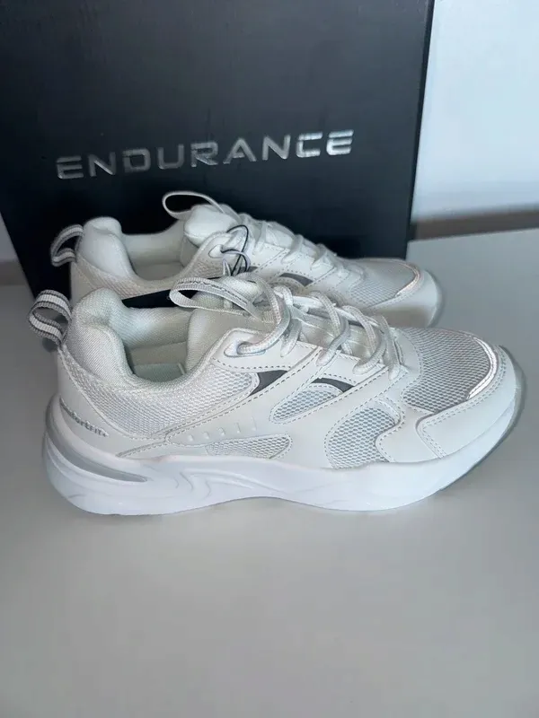 endurance-sneakersy-marka-endurance