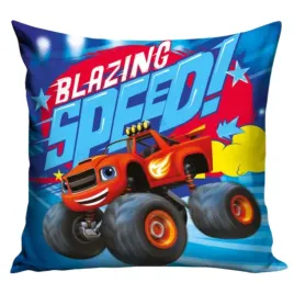 poduszka-blaze-licencyjna-dekoracyjna-z-autkiem-monster-truck-do-pokoju
