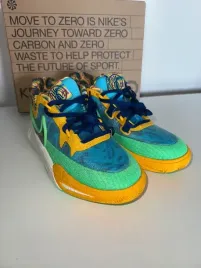 nike-kyrie-8