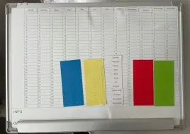 genie-ap2000-terminarz-roczny-tablica-magnetyczna