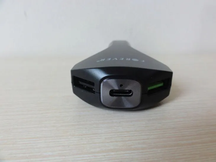 ladowarka-samochodowa-usb-typ-c-forever-3000-ma-kod-producenta-gsm022058
