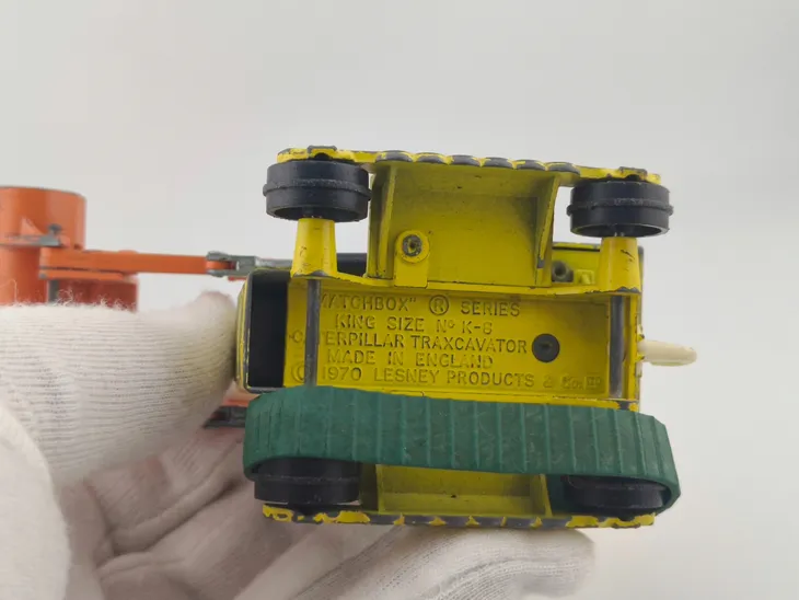 matchbox-king-size-caterpillar-traxcavator-marka-matchbox