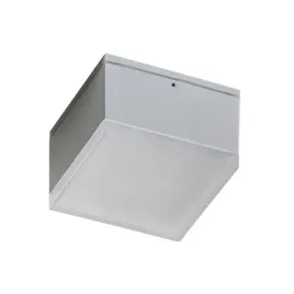stylowa-zewnetrzna-lampa-elewacyjna-spot-do-ogrodu-i-na-taras