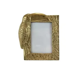 zlota-metalowa-ramka-na-zdjecia-23-x-20-cm