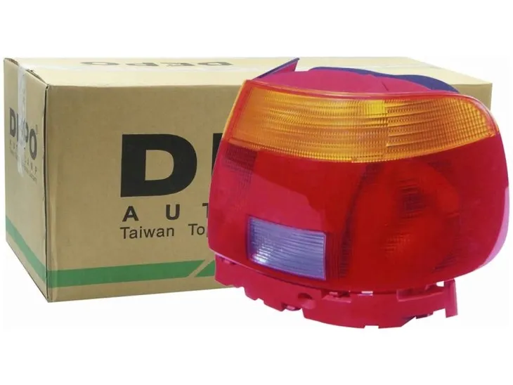lampa-tyl-audi-a4-95-96-