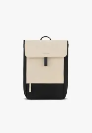kapten-and-son-unisex-stylowy-plecak-komora-na-laptopa-czarno-kremowy