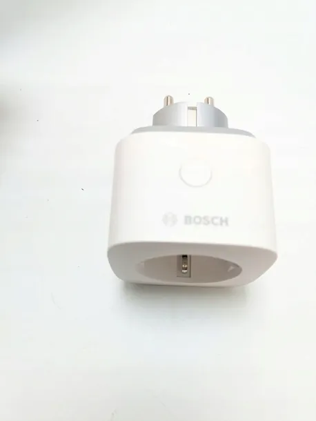 gniazdko-bosch-smart-home-wifi-stan-powystawowy