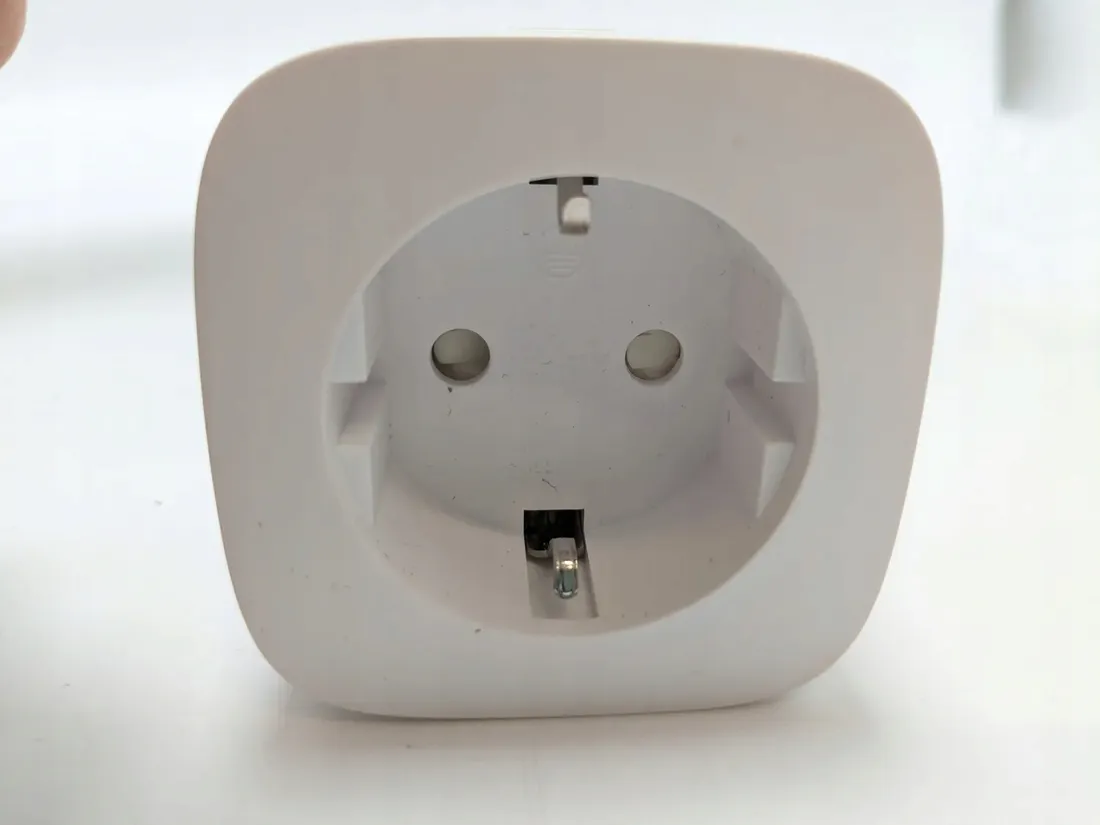 gniazdko-bosch-smart-home-wifi-stan-powystawowy