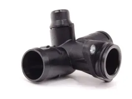 audi-a4-krociec-wody-06d121132c-tyl-srodek-od-aso