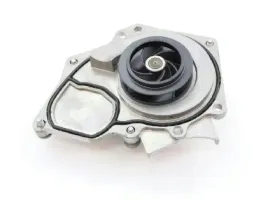oryginalna-pompa-wody-vw-audi-seat-skoda