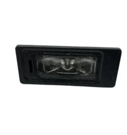 lampka-tablicy-rejestracyjnej-5na943021-skoda-audi-vw-seat-nowa-oryginalna
