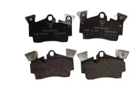 oryginal-vw-nowe-klocki-hamulcowe-7l5698451