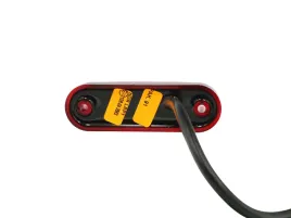 uniwersalna-lampa-obrysowa-czerwona-led-truck-owalna