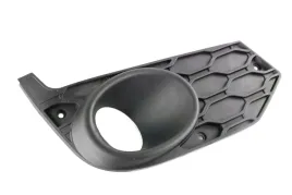 zaslepka-zderzaka-prawy-przod-iveco-daily-14-z-otworem-na-halogen