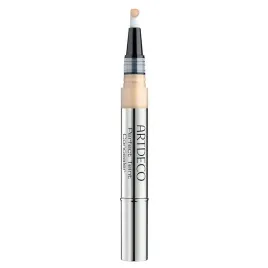 artdeco-perfect-teint-concealer-rozswietlajacy-korektor-w-pedzelku-19-ligh