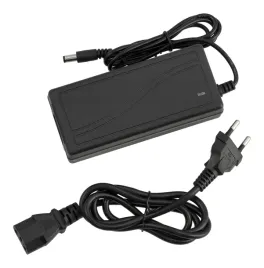 zasilacz-led-12v-36w-3a-desktop-wtyczka-do-tasmy-led-listwa-led-uniwersalny