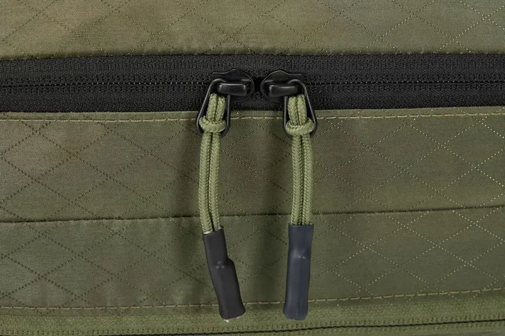 thule-clean-dirty-packing-cube-soft-green