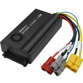 ladowarka-dc-dc-qoltec-12v-z-regulatorem-mppt-or-25a-or-lifepo4-agm-gel-std