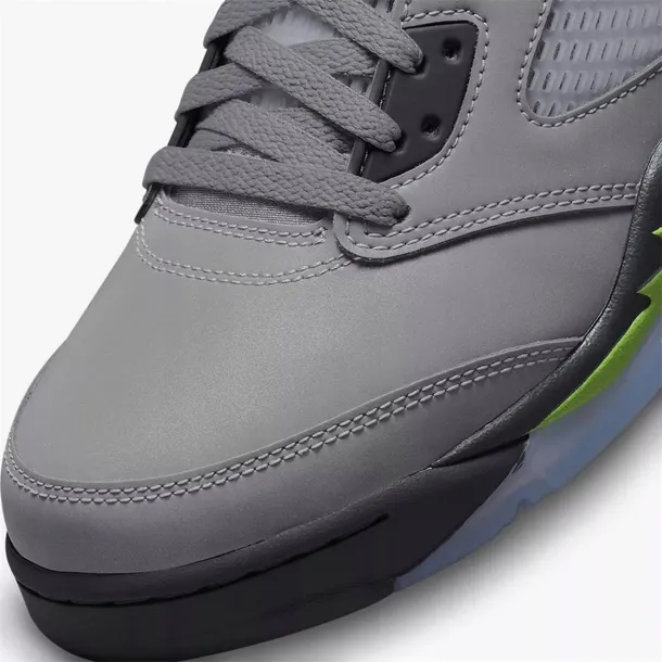 air-jordan-5-marka-nike