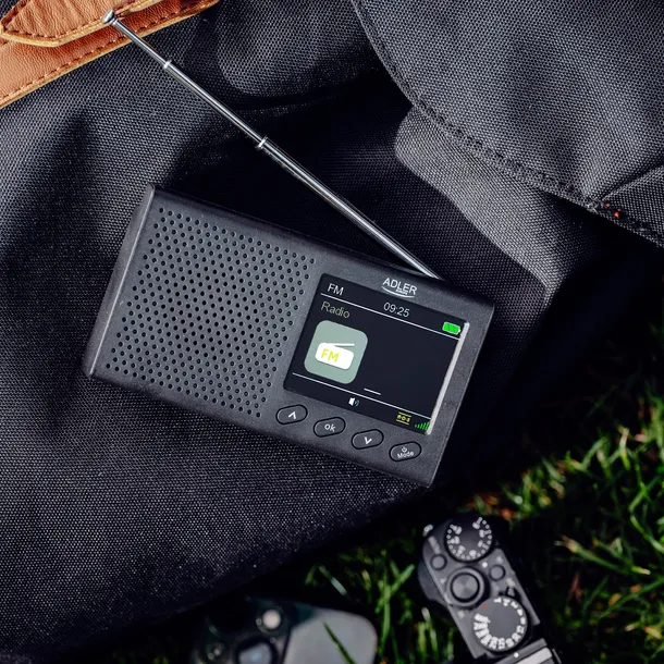 radio-przenosne-lcd-bluetooth-zegar