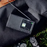 radio-przenosne-lcd-bluetooth-zegar