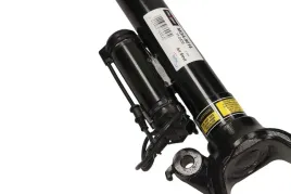 amortyzator-mercedes-przod-w164-x164-klasa-m-gl-06-pneumatic