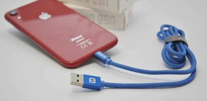 swissten-kabel-do-ladowania-usb-lightning-12m-3a