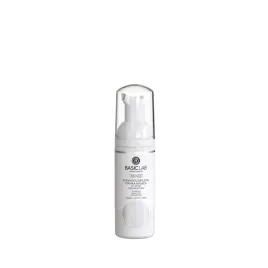 basiclab-dermatologiczna-pianka-myjaca-oczyszczanie-i-ukojenie-50-ml