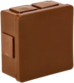 natynkowa-puszka-hermetyczna-instalacyjna-elektryczna-ip55-do-altany-400v