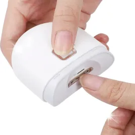 elektryczna-obcinaczka-do-paznokci-z-dioda-led-2-predkosci-biala