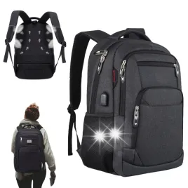 plecak-30l-z-portem-usb-wejsciem-sluchawkowym-czarny-do-laptopa