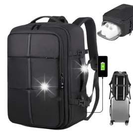 plecak-do-szkoly-i-podrozy-pojemny-z-portem-usb-wodoodporny