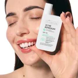 acne-remedium-lekki-krem-nawilzajaco-ochronny-spf-50-skora-tlusta-mieszana