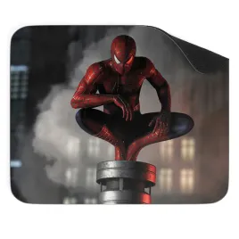 podkladka-pod-mysz-22x18-cm-spiderman-peter-parker-marvel-dla-gracza