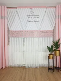 panel-dekoracyjny-z-cyrkoniami-jasnorozowy