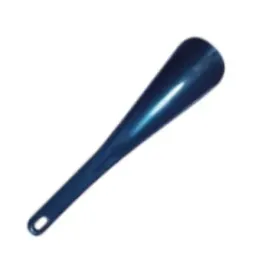 krotka-lyzka-plastikowa-do-butow-obuwia-buty-20-cm