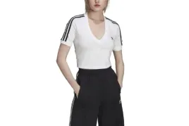 adidas-top-damski-bialy-krotki-rekaw-i-dekolt-w-serek-40-i2c