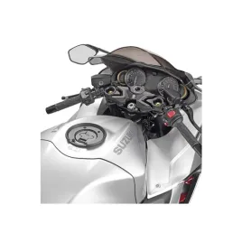 mocowanie-tanklock-givi-bf67-na-bak-motocykla-do-suzuki-hayabusa-1300-21-25