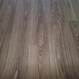 wykladzina-pcv-bingo-premium-wood-panel-ciemna-deska-do-kuchni-salonu-3m