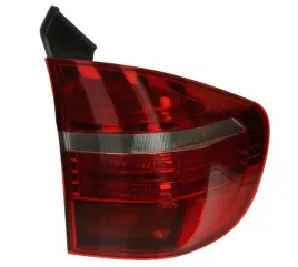 bmw-x5-e-70-lampa-tylna-prawa-depo-06-10