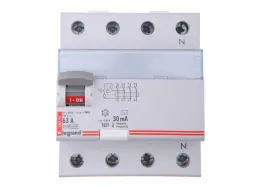 wylacznik-roznicowopradowy-le-411709-trojfazowy-typ-ac-30-ma-63-a-legrand
