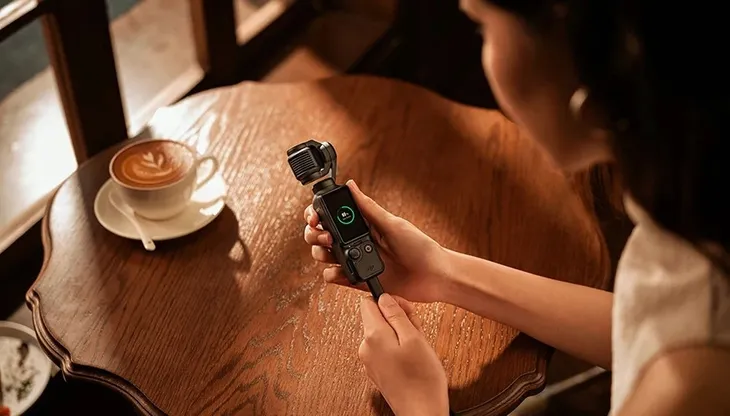 kamera-dji-osmo-pocket-3-creator-combo