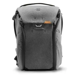 plecak-fotograficzny-peak-design-everyday-backpack-20l-v2-grafitowy