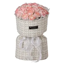 flower-box-mydlane-roze-bukiet-led-8-dzien-kobiet-prezent-18-30-40-urodziny