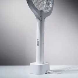 elektryczna-lapka-na-muchy-owady-komary-razaca-prad-owadobojcza-packa-2w1