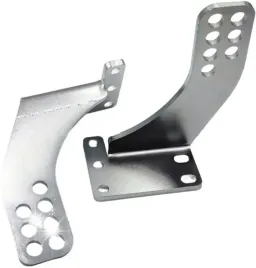 uchwyty-mod-100-12-36-na-slupek-do-napedow-z-otworami-12mm