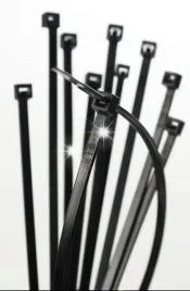 opaska-zaciskowa-czarna-uv-cv-300stw-300x48