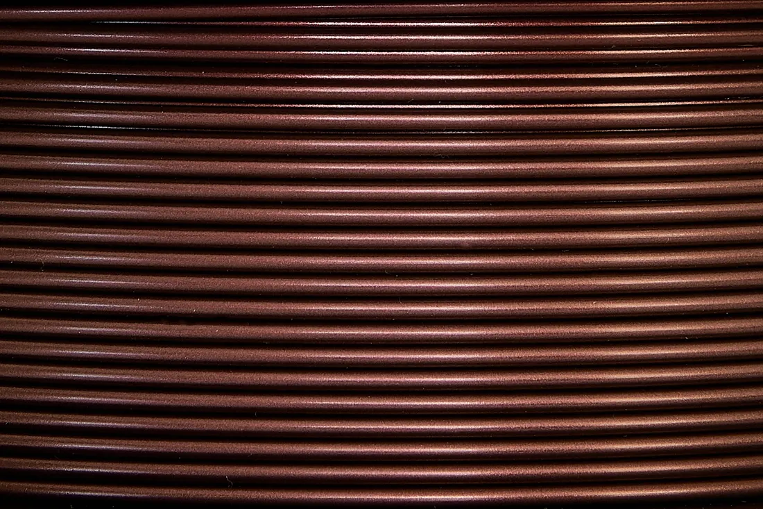 winkle-filament-pla-hd-red-interference-brazowy