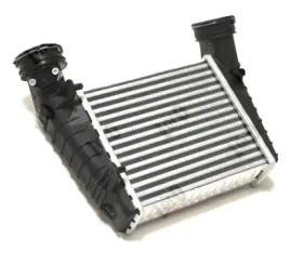 chlodnica-powietrza-intercooler-vw-passat-1-8t-01-